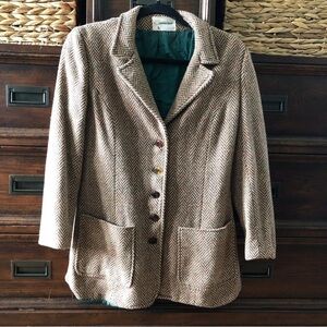 Vintage holiday wool chevron print full button blazer in size S